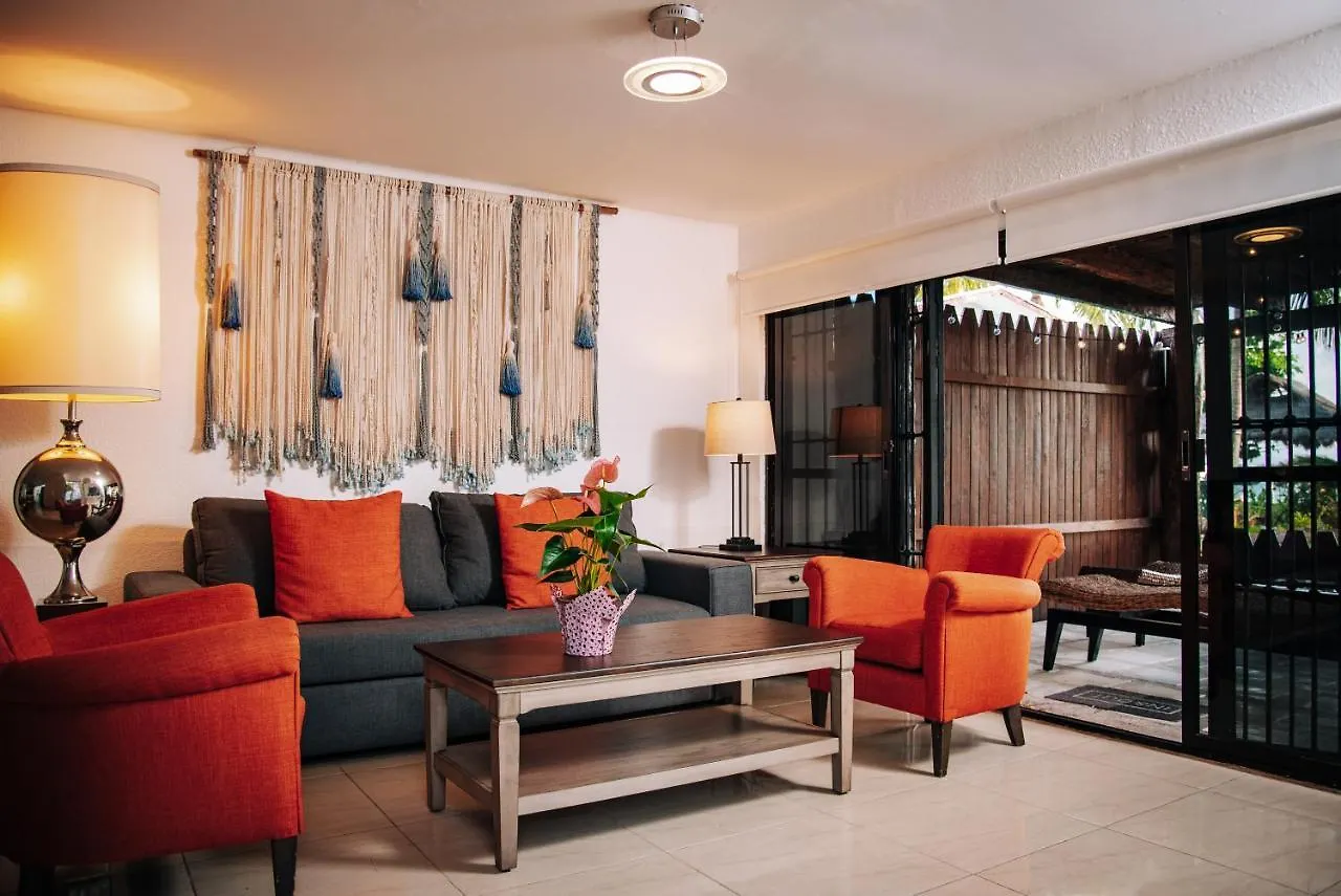 Newly Renovated ! Villa Laguna Cancun