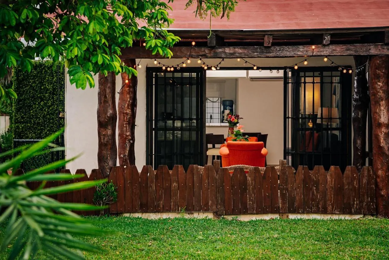 Holiday park Newly Renovated ! Villa Laguna Cancun