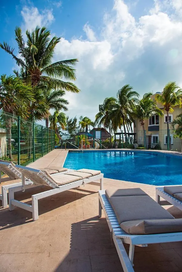 Newly Renovated ! Villa Laguna Cancun 0*,